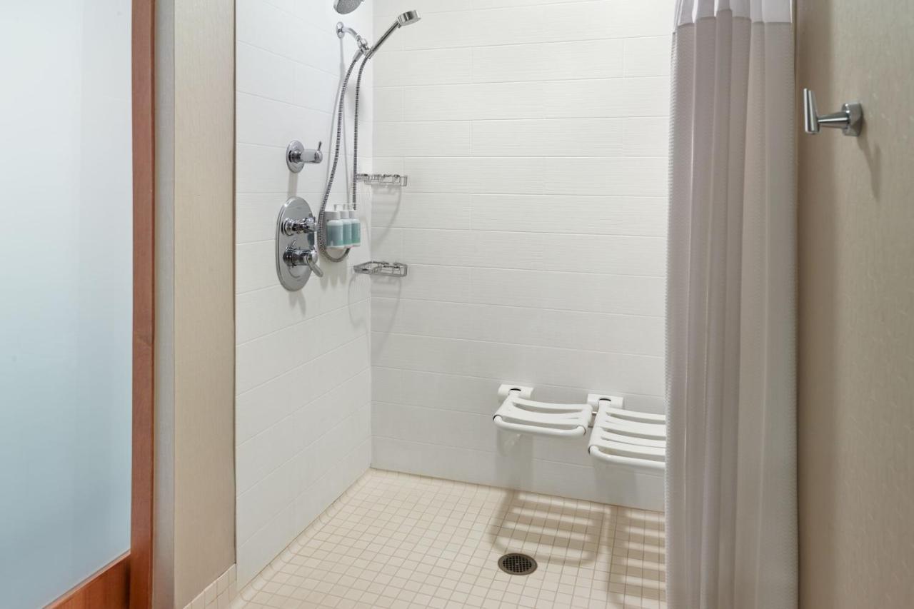 Springhill By Marriott Atlanta Airport Gateway 3*