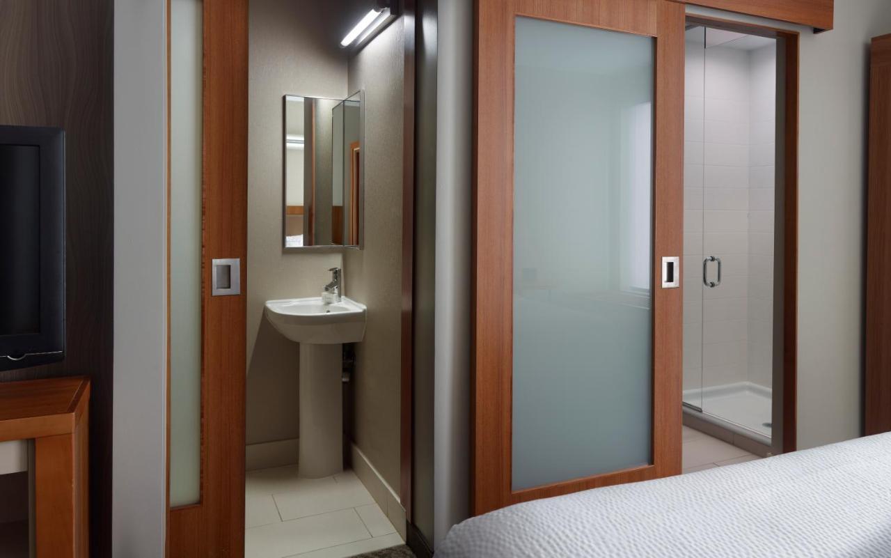 Springhill By Marriott Atlanta Airport Gateway 3*