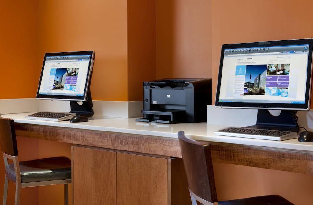 Hotel Springhill By Marriott Atlanta Airport Gateway College Park